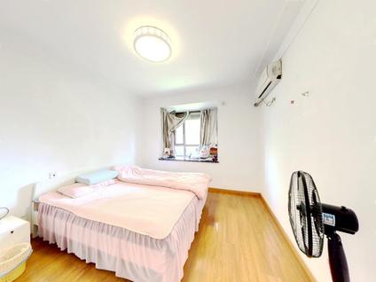 栖霞燕子矶整租 三金燕语庭3室2厅/127平/中楼层