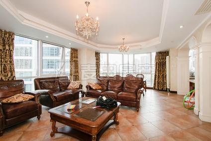 海淀定慧寺整租 西钓鱼台嘉园3室2厅/188平/中楼层