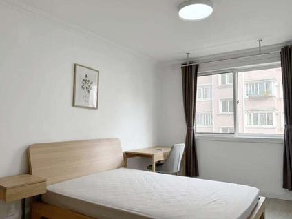 浦东北蔡合租 紫叶花园(东园)4室1厅/15平/中楼层