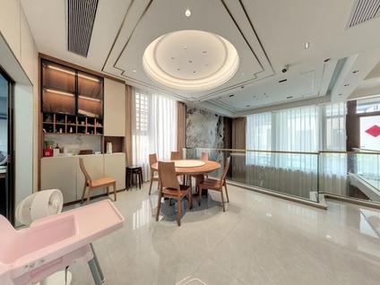 江门绿地公园城5室3厅146.64平底层/共3层