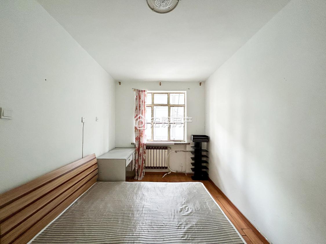 整租·省贸易经济合作厅家属院