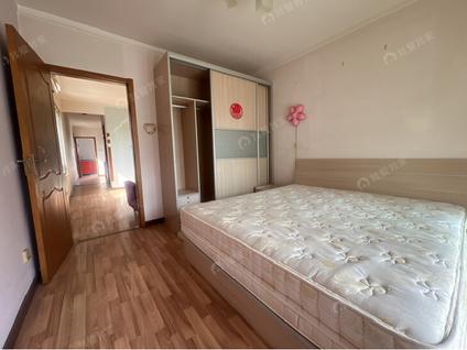 房山良乡整租 华典家园2室1厅/70平/中楼层