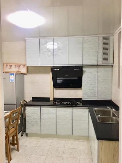浦东陆家嘴整租 崂山新村1室1厅/40平/中楼层