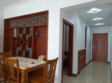 源城源城整租 恒基大厦2室1厅/80平/中楼层