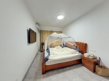 龙华龙昆北整租 绿地海德公馆2室2厅/65平/高楼层