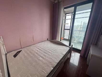 盘龙白塔路整租 上东城(东区)2室1厅/56平/中楼层