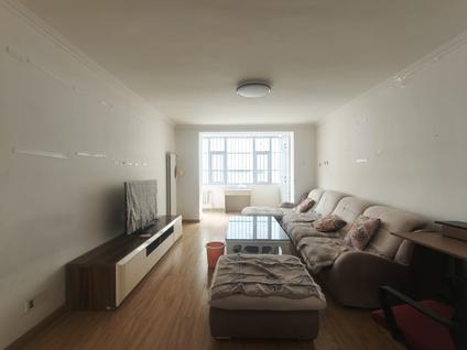 城中南山西路整租 杰泰都市家园2室2厅/94平/低楼层