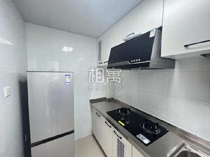 浦东世博整租 上钢二村1室1厅/24平/中楼层