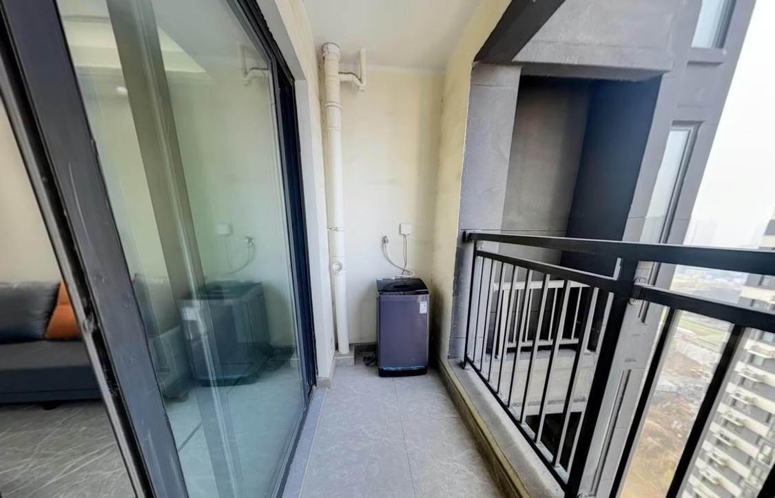 整租·中海湖滨世家(悠然苑)