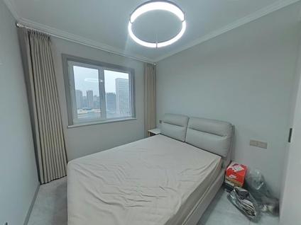 长安航天城整租 龙湖·花千树二期3室2厅/113平/中楼层