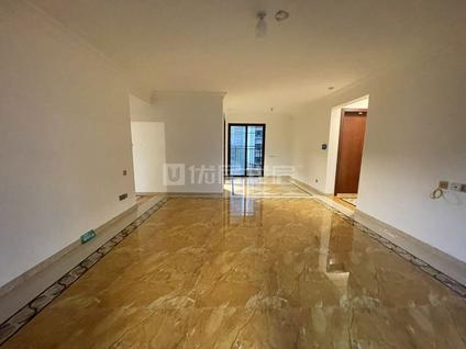 伍家岗东站整租 碧桂园凤凰城(C区)4室2厅/143平/低楼层