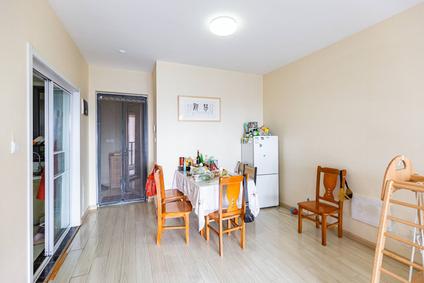 浦口江浦街道整租 正荣润江城3室2厅/89平/低楼层