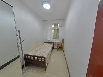 新城含元路整租 太华小区2室1厅/75平/低楼层