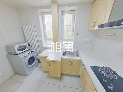 西城马连道整租 红莲南里2室1厅/56平/中楼层