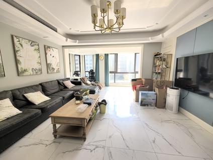 龙港龙港市整租 华鸿中央公园(龙港)5室2厅/168平/低楼层