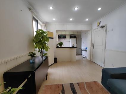 静安曹家渡整租 怡甸公寓2室2厅/80平/高楼层