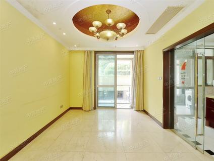 浦东碧云整租 世茂湖滨花园(别墅)3室2厅/293平/低楼层