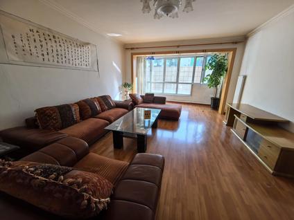 城西虎台整租 海晏花园3室2厅/135平/低楼层