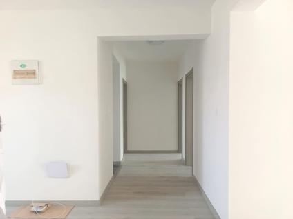 红旗洪门整租 新华园3室2厅/144平/中楼层