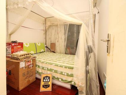 龙岗横岗整租 中海大山地(北区)4室2厅/98平/中楼层