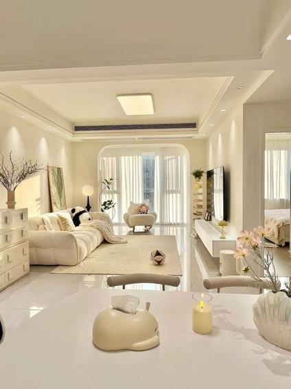 杨浦东外滩整租 长阳新苑2室2厅/97平/中楼层