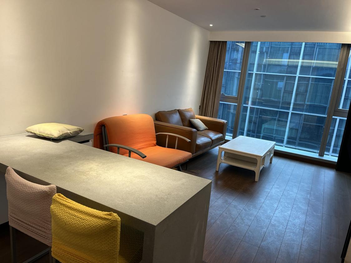 整租·中骏广场