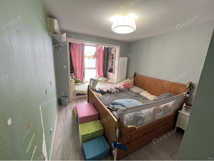 朝阳定福庄整租 东领鉴筑家园2室1厅/104平/中楼层