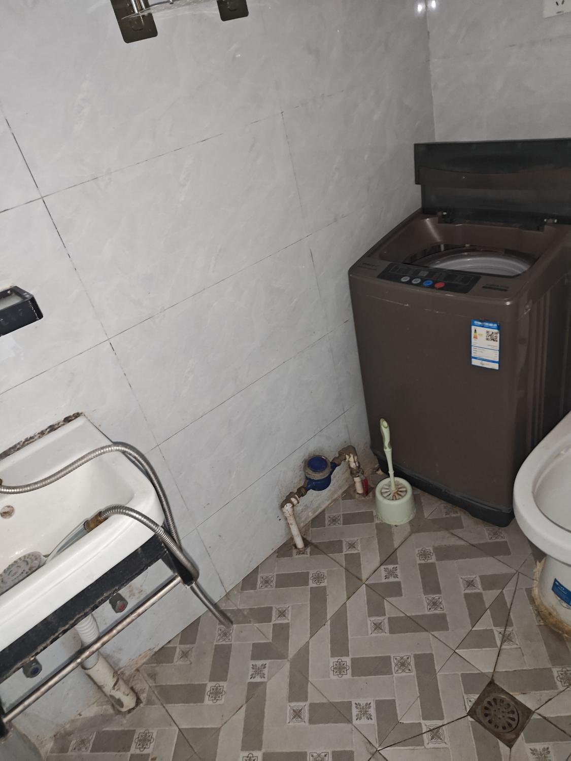 合租·沁富佳苑