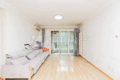 朝阳望京整租 北京香颂(二期)2室2厅/104平/低楼层