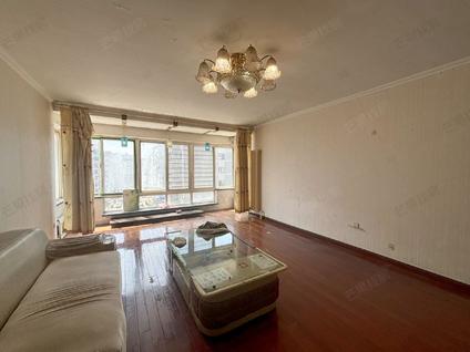 大东小北整租 瑞士家园3室2厅/143平/高楼层