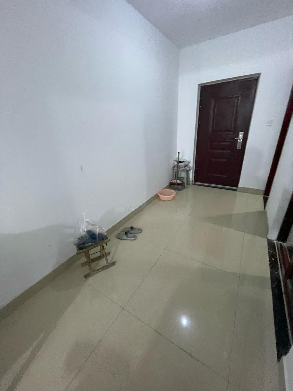 整租·鑫亚公司家属院