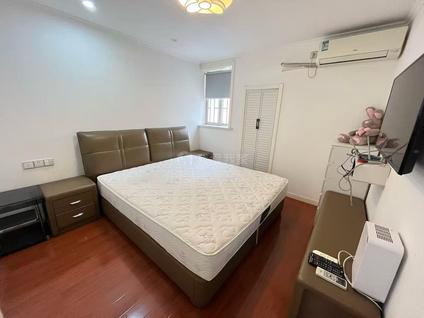 浦东金杨整租 罗山一村1室1厅/47平/低楼层