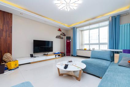 西工行署路整租 上阳花园(西工)4室2厅/155平/中楼层