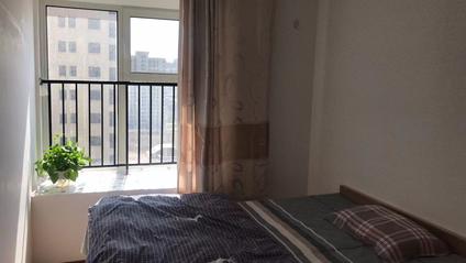 黄岛隐珠整租 K2海棠湾(四期)3室2厅/92平/中楼层