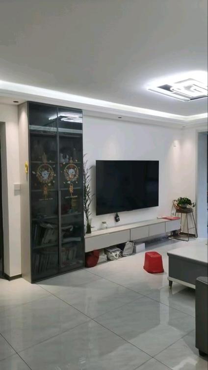 开发区金石滩整租 远洋假日养生庄园2室2厅/87平/低楼层