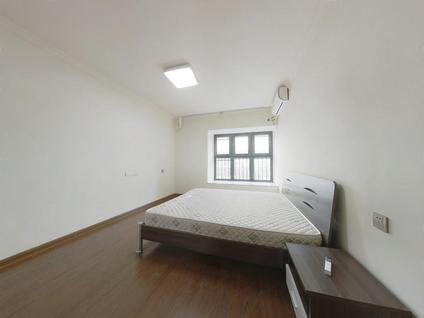 溧水溧水城南整租 碧桂园翡翠台4室2厅/143平/低楼层