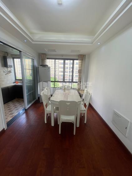 新建长堎整租 大都会3室2厅/93平/中楼层