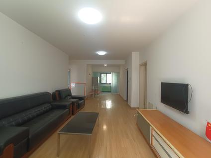 浦口江浦街道整租 江佑铂庭3室2厅/131平/低楼层