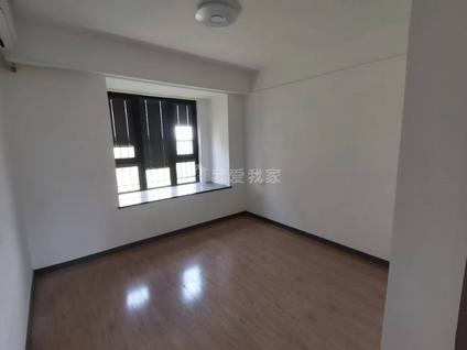 滨湖太湖新城整租 雅居乐中央府4室2厅/133平/低楼层