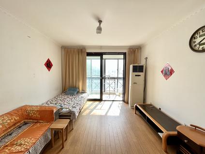 黄岛灵山卫整租 津盘凤凰都2室2厅/102平/高楼层