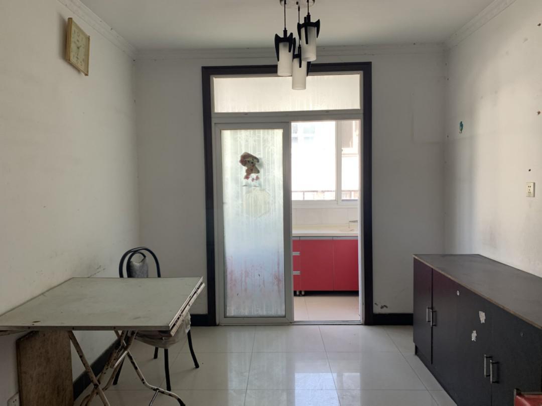 整租·行管局宿舍