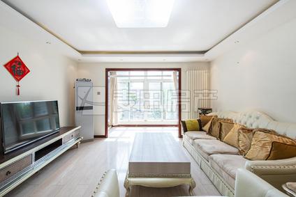 海淀世纪城整租 世纪城(远大园六区)3室2厅/132平/低楼层