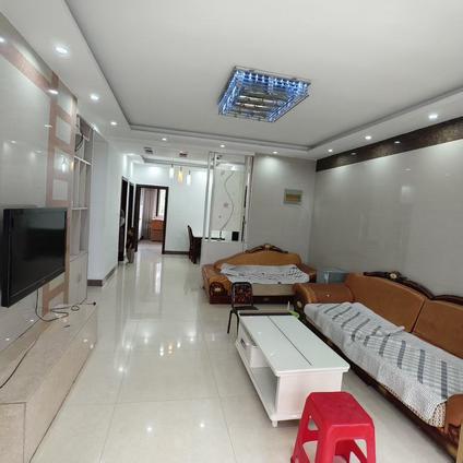 唐河唐河县整租 万象城3室2厅/120平/中楼层