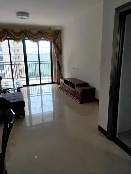 怀集怀集整租 锦江新城3室2厅/110平/中楼层