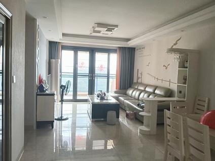 源城源城整租 宝豪御龙湾二期3室2厅/117平/顶层