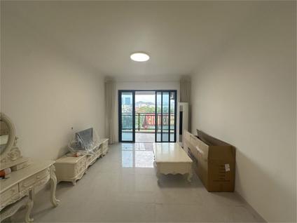 火炬开发区中山港整租 泮溪花园3室2厅/111平/低楼层