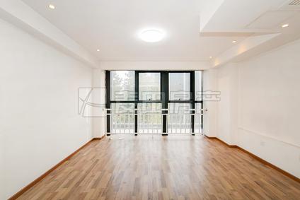 海淀公主坟西整租 新华联国际公寓1室1厅/38平/低楼层