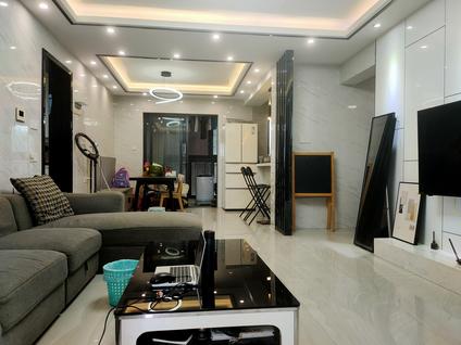 顺德北滘整租 美的翰城(嘉园)4室2厅/133平/低楼层