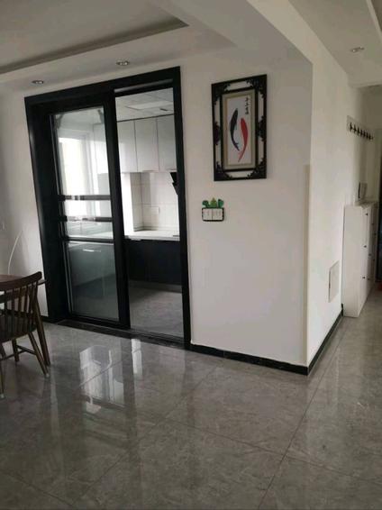 贾汪贾汪区政府整租 泉城花都(C区)3室2厅/139平/高楼层