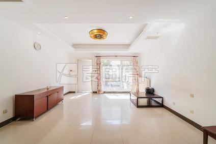 朝阳望京整租 慧谷根园4室2厅/261平/低楼层